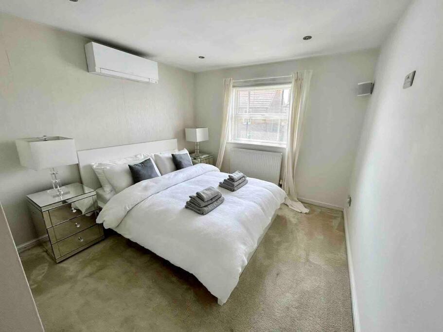 Home In Southsea With Hot Tub, Close To The Sea Portsmouth Dış mekan fotoğraf
